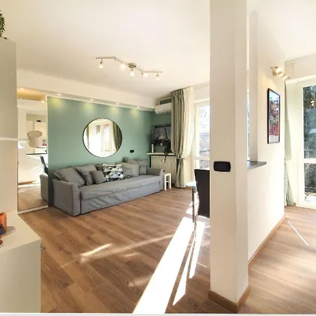 Appartamento Smart - 1min From The Subway