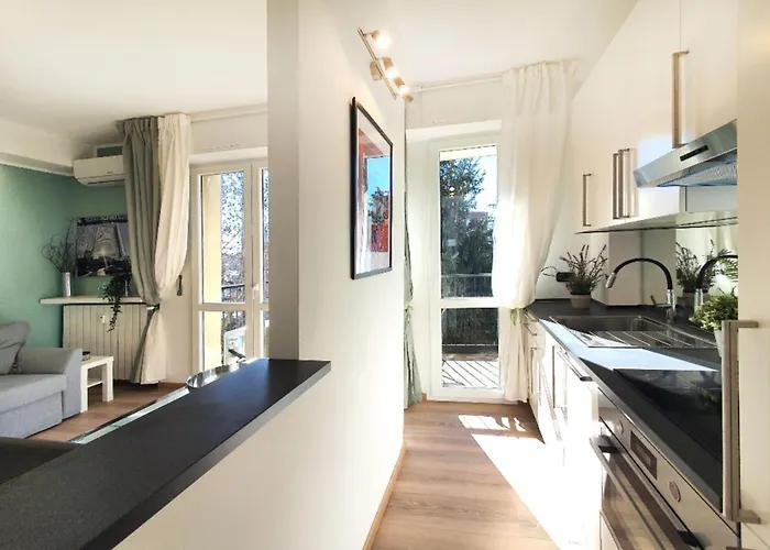 Apartament Smart - 1min From The Subway Mediolan